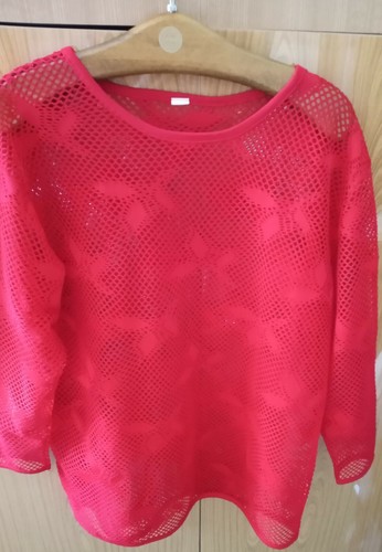 Tolles damenshirt lochmuster - damenshirt,